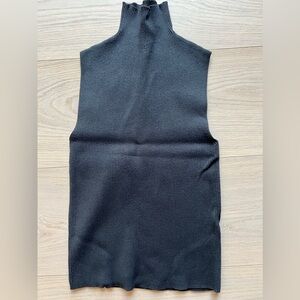 Zara Black Sleeveless Ribbed Top